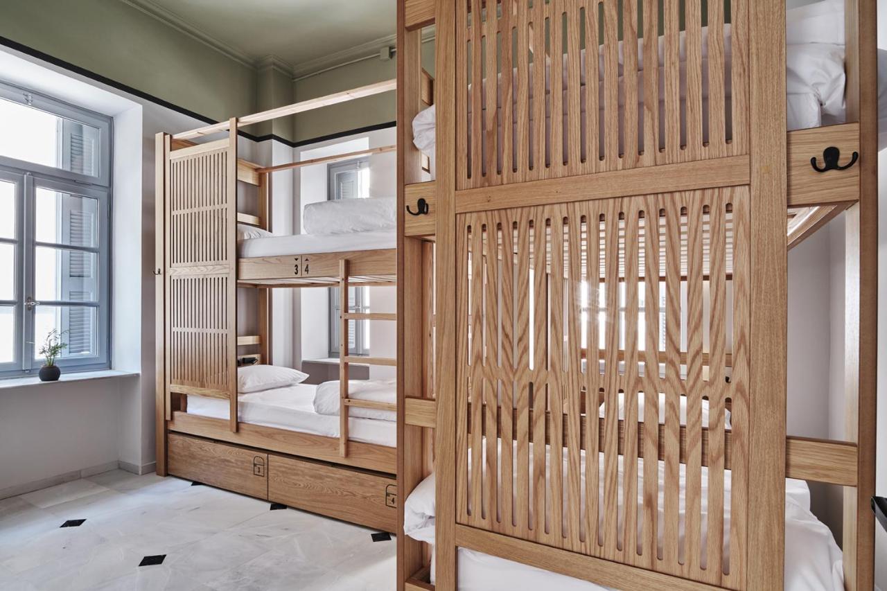 When In Athens Hostel Екстер'єр фото