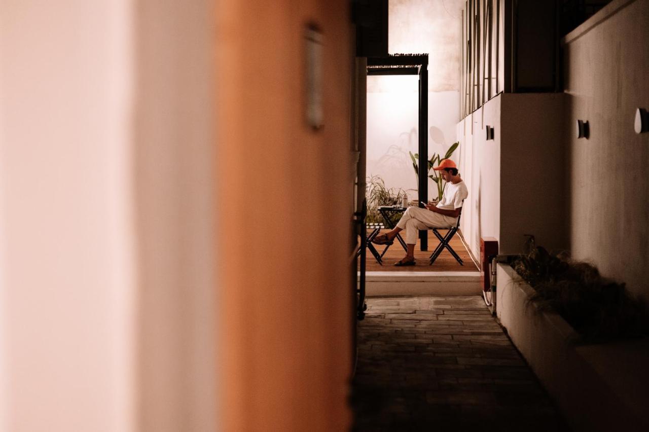 When In Athens Hostel Екстер'єр фото